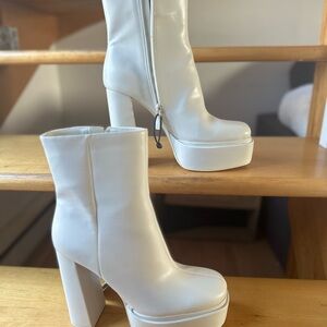 Zara White Heeled Boots with Platform Sole